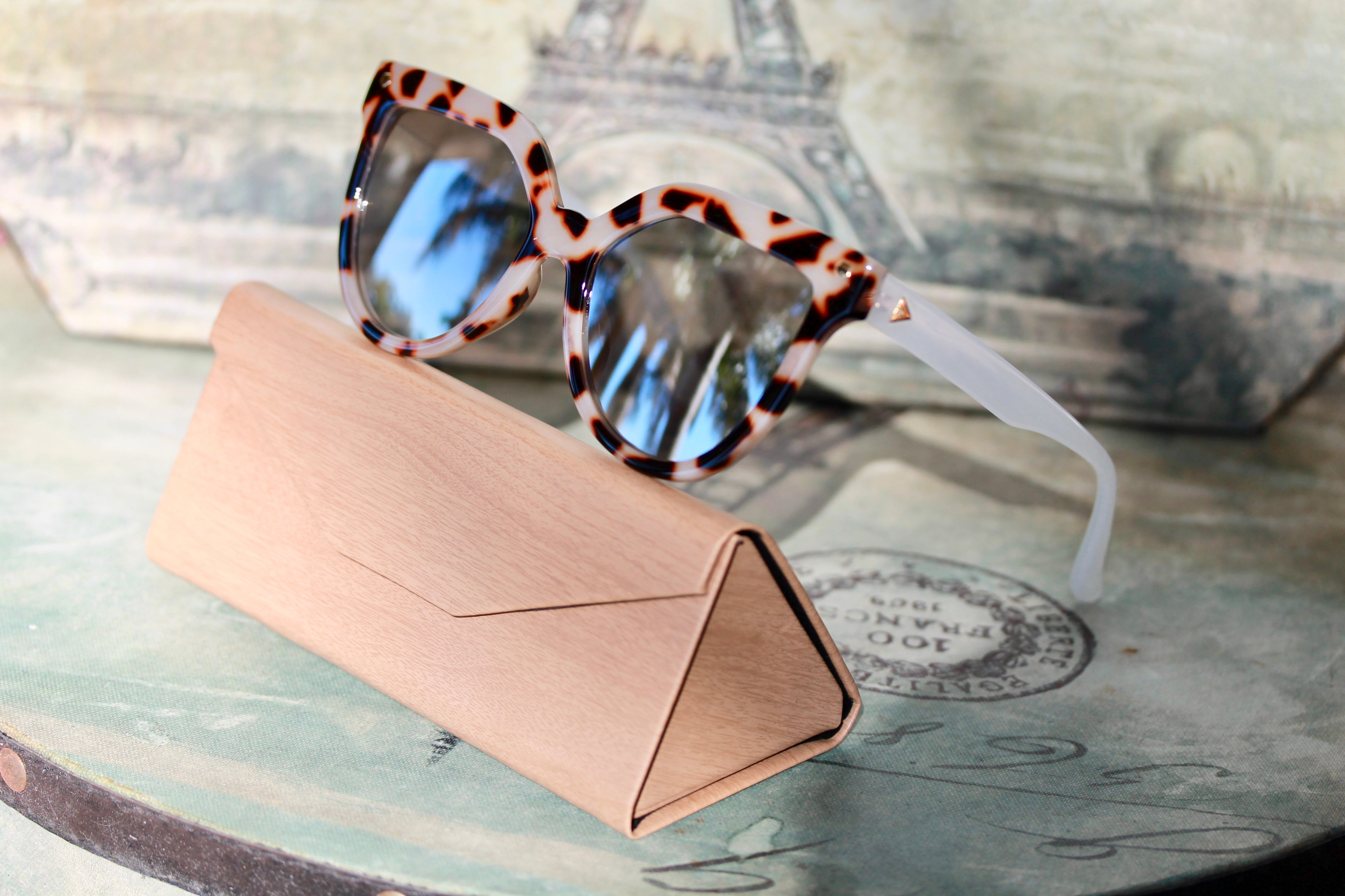 White tortoise shell sunglasses sales